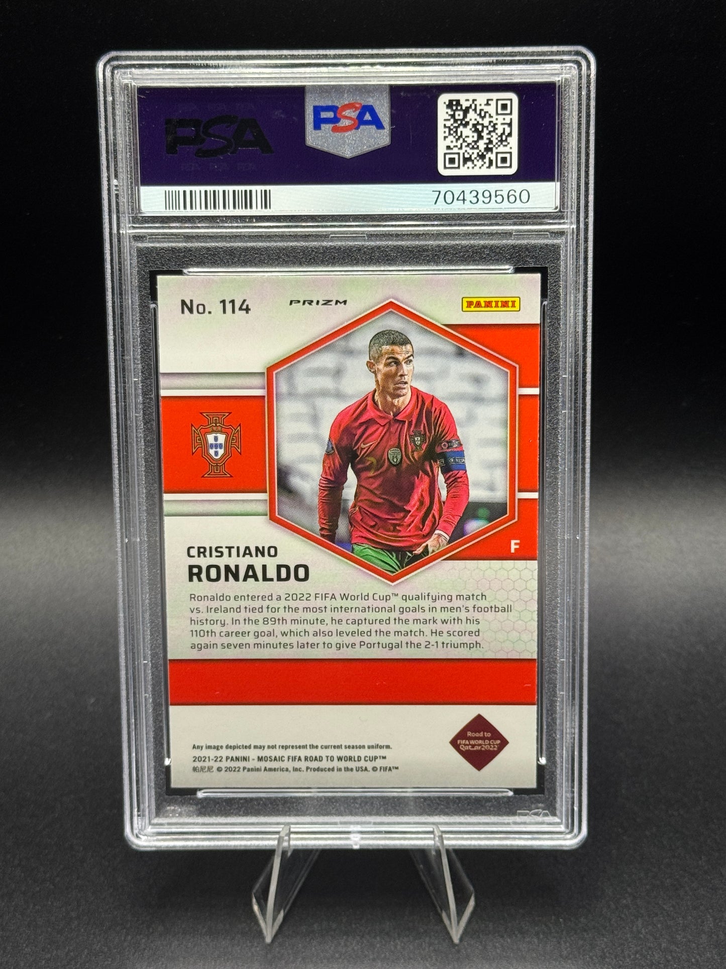 2021-22 Mosaic FIFA Qatar WC #114 Cristiano Ronaldo Reactive Red PSA 10