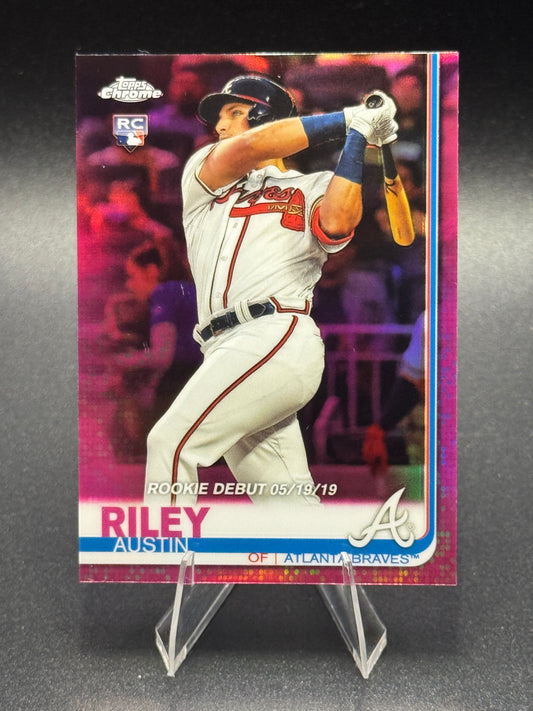 2019 Topps Chrome #61 Austin Riley RC Pink Refractor
